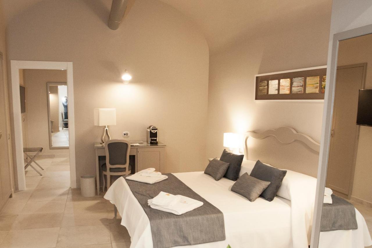Residenza San Ferdinando Hotell Neapel Exteriör bild