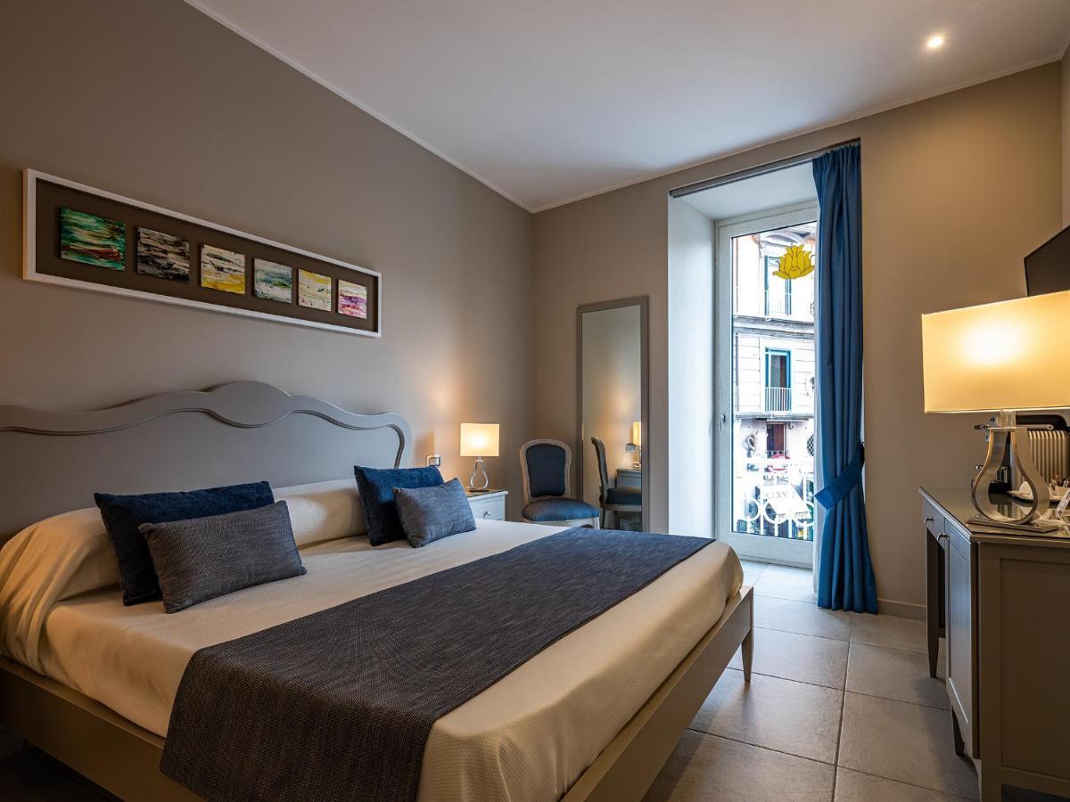Residenza San Ferdinando Hotell Neapel Exteriör bild